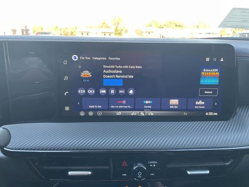 New 2026 Nissan Kicks SR w/ Cold Weather Package image 15