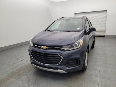 Used 2018 Chevrolet Trax LT w/ LT Convenience Package image 15