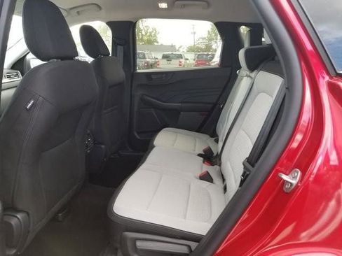 New 2025 Ford Escape Active w/ Cold Weather Package image 17