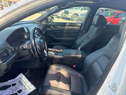 Used 2020 Honda Accord Sport image 7