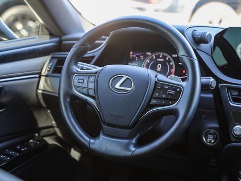 Used 2024 Lexus ES 350 w/ Premium Package FWD image 15