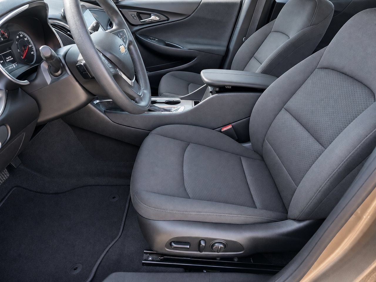 Certified 2019 Chevrolet Malibu LT FWD image 13