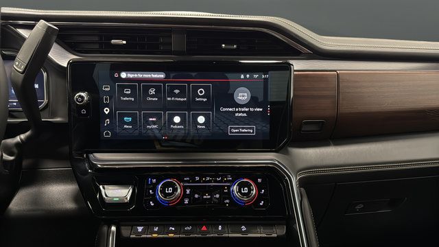 Used 2025 GMC Sierra 3500 Denali Ultimate AWD/4WD image 13