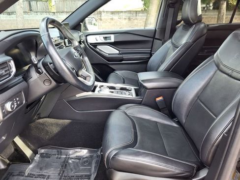 Used 2020 Ford Explorer ST w/ ST Street Pack image 12