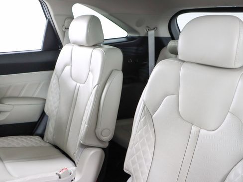 Used 2021 Kia Sorento SX image 26