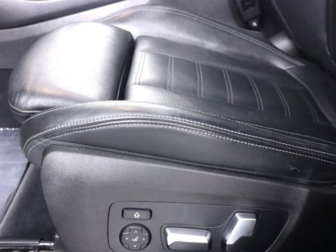 Used 2019 BMW X3 xDrive30i w/ M Sport Package 2 AWD/4WD image 34