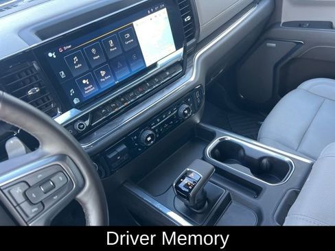 Used 2024 Chevrolet Silverado 1500 LTZ image 21