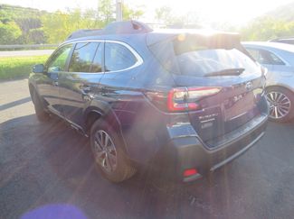 Used 2023 Subaru Outback Premium video 4