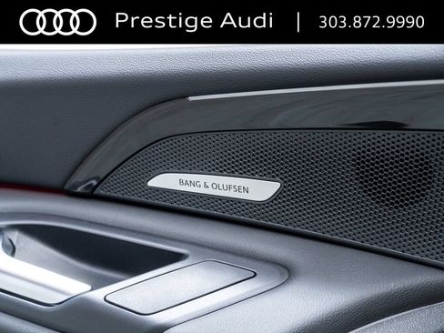 Used 2025 Audi Q5 Premium Plus w/ Premium Plus AWD/4WD image 23