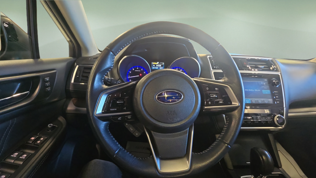 Used 2018 Subaru Outback 3.6R Limited AWD/4WD image 22