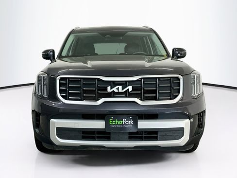 Used 2025 Kia Telluride S AWD/4WD image 2