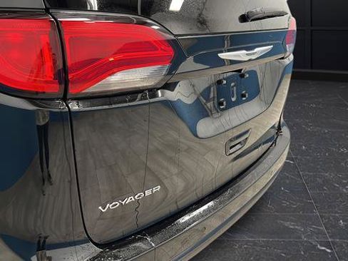 New 2026 Chrysler Voyager LX image 34