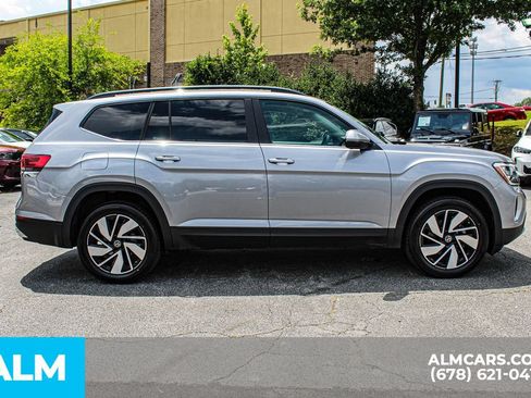 Used 2026 Volkswagen Atlas SE FWD image 8