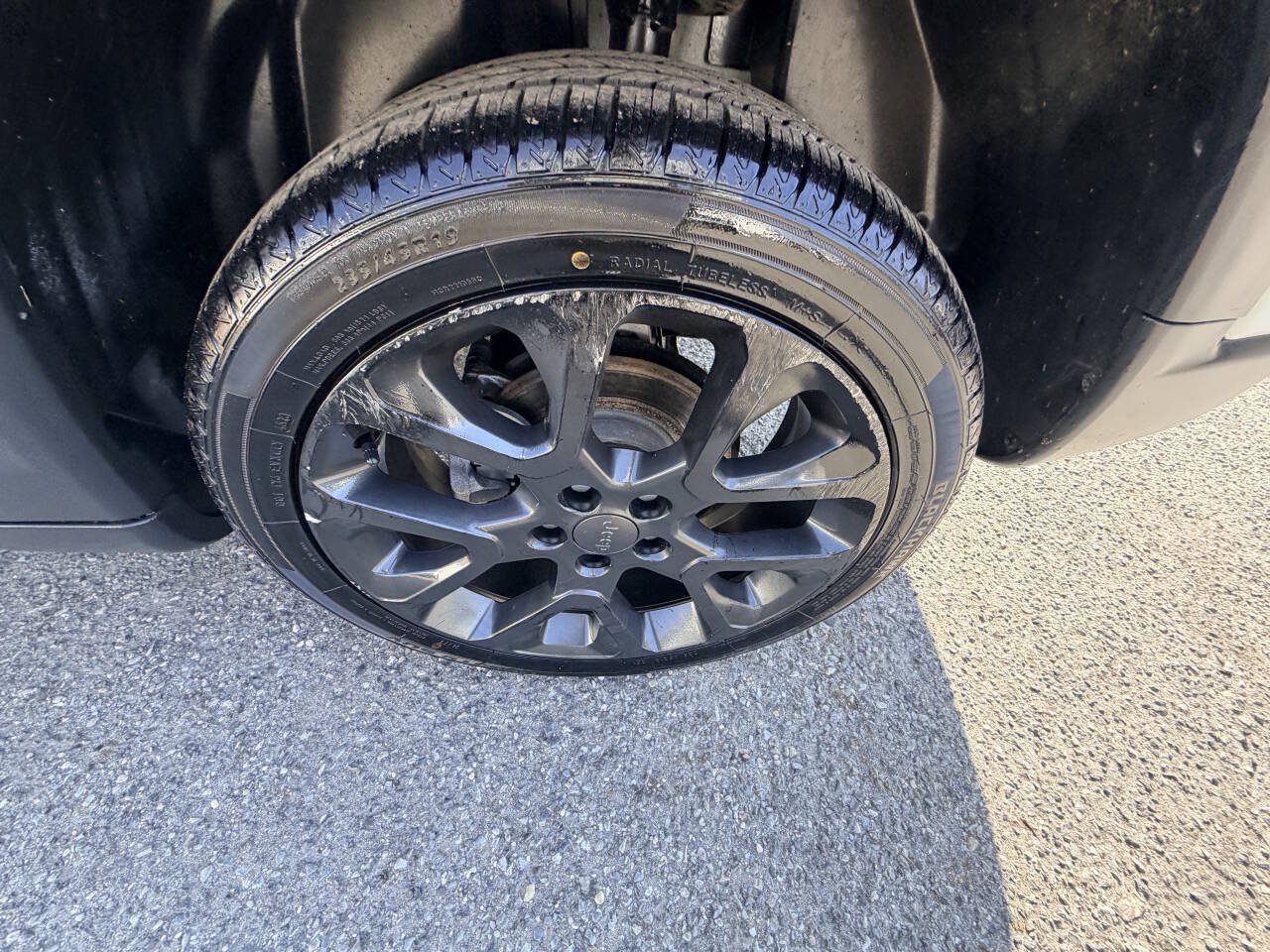 Used 2018 Jeep Compass Sport FWD image 30