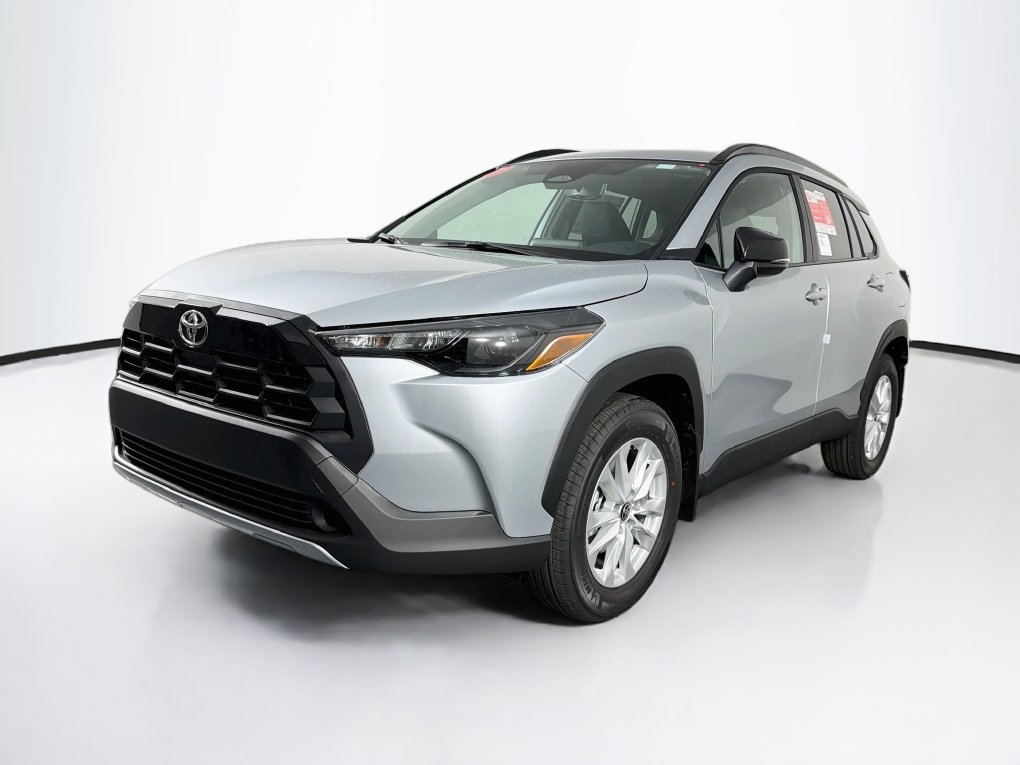New 2026 Toyota Corolla Cross LE w/ Moonroof Package FWD image 3