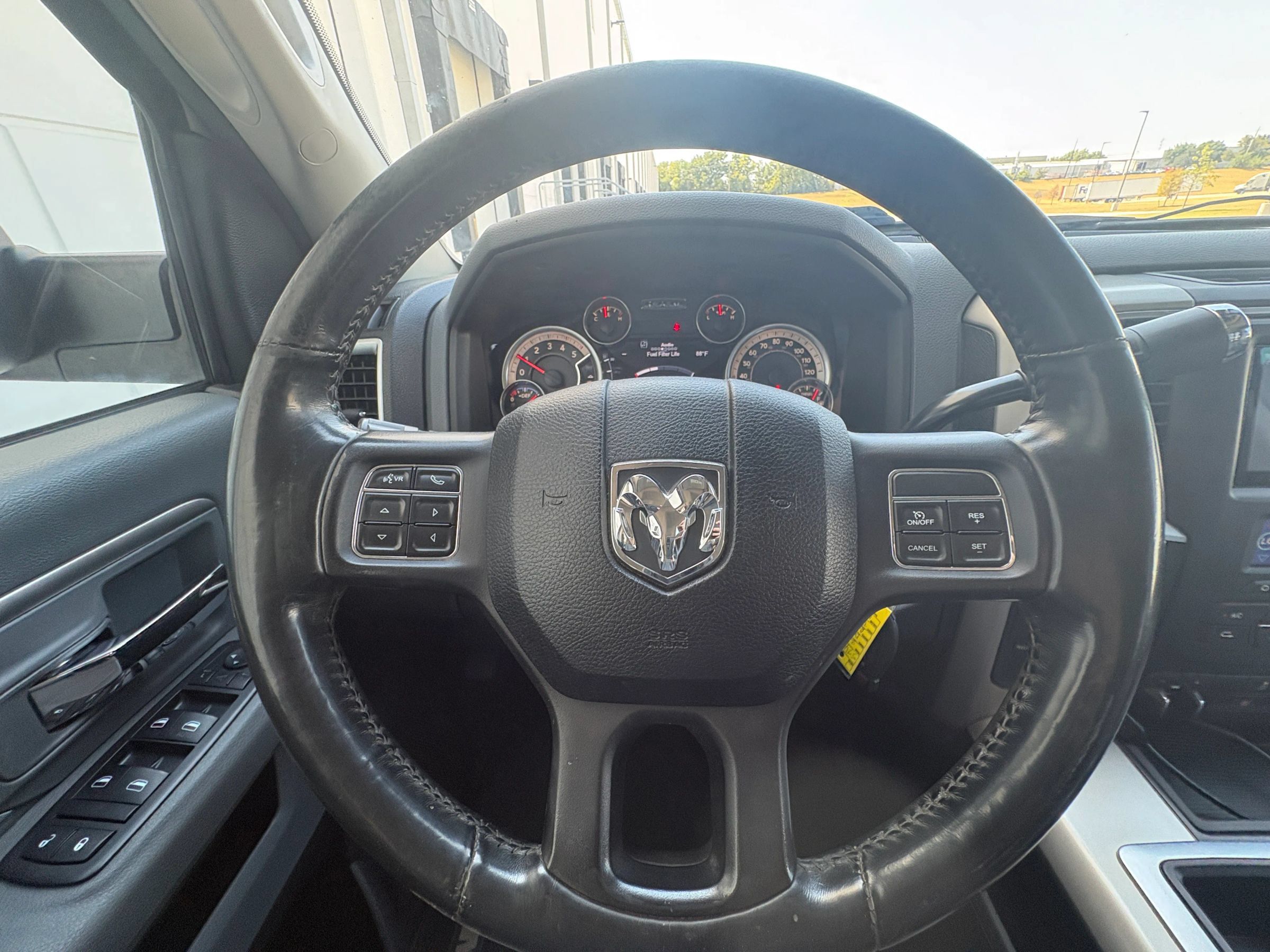 Used 2015 RAM 2500 Lone Star AWD/4WD image 10