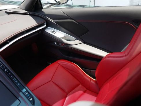 Used 2022 Chevrolet Corvette Stingray Coupe w/ Engine Appearance Package RWD image 20