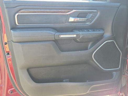 Used 2019 RAM 1500 Laramie RWD image 13