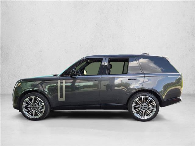 Used 2025 Land Rover Range Rover SE AWD/4WD image 9