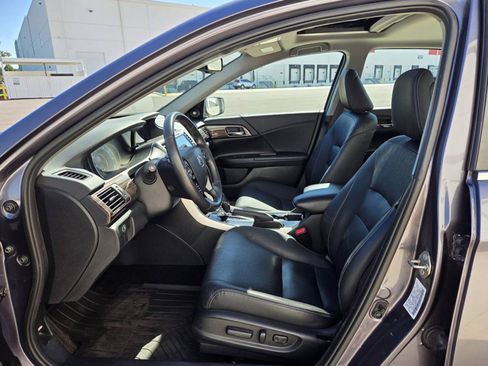 Used 2016 Honda Accord EX-L image 17