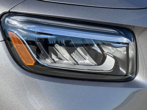 New 2026 Mercedes-Benz GLB 35 AMG 4MATIC image 10