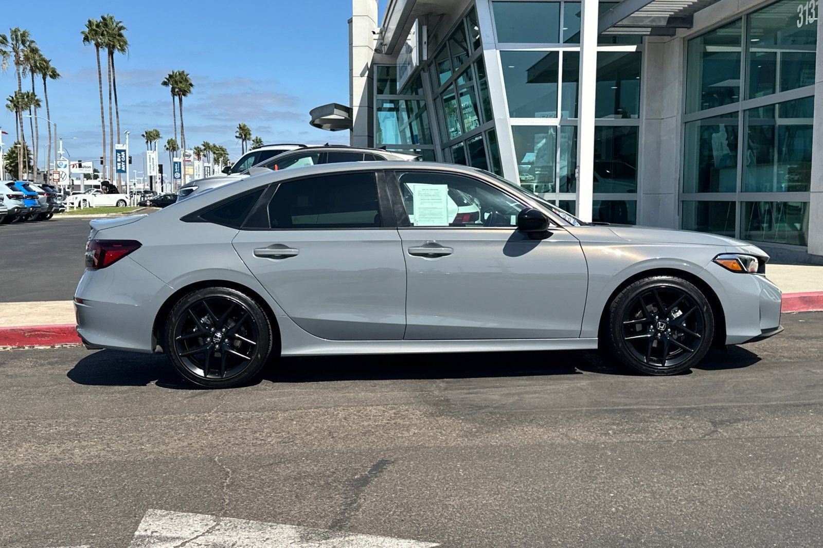 Used 2025 Honda Civic Sport image 3