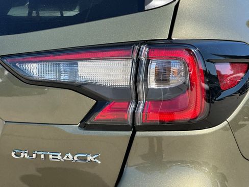 Used 2025 Subaru Outback Limited w/ Popular Package #2 AWD/4WD image 35
