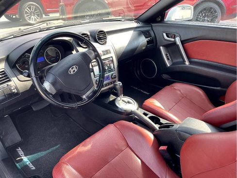 Used 2008 Hyundai Tiburon GT FWD image 11