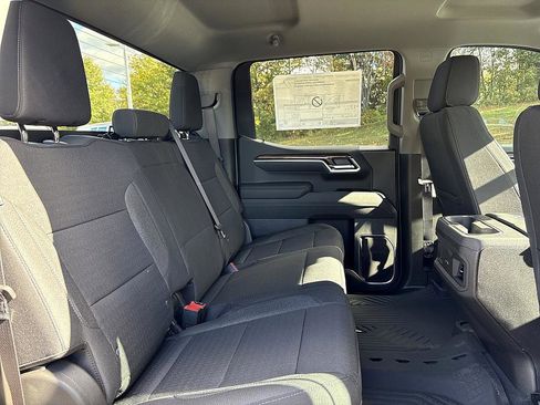 New 2026 Chevrolet Silverado 1500 LT image 12