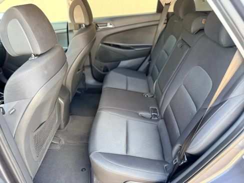 Used 2018 Hyundai Tucson SE AWD/4WD image 18