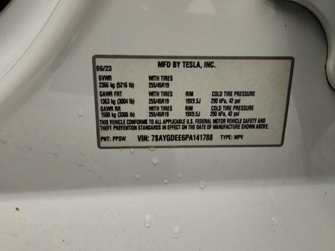 Used 2023 Tesla Model Y AWD image 23