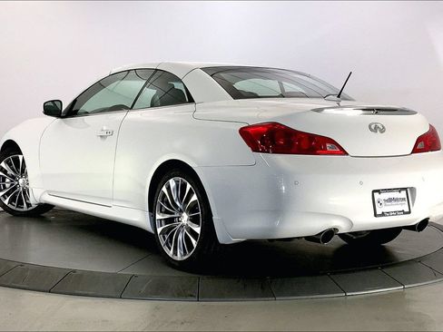 Used 2012 INFINITI G37 Convertible w/ Premium Pkg RWD image 9