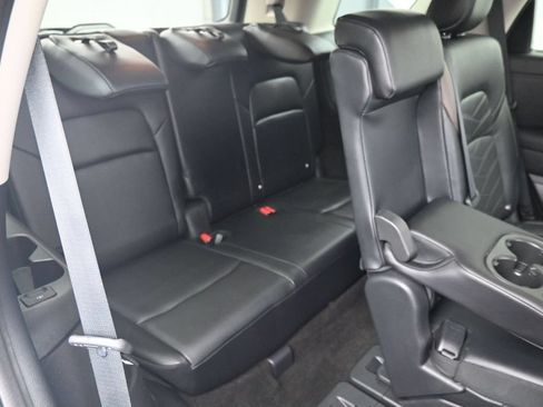 Used 2023 Nissan Pathfinder Platinum w/ Cargo Package AWD/4WD image 14