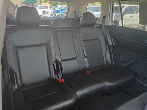 Used 2019 Volkswagen Atlas SE FWD image 11
