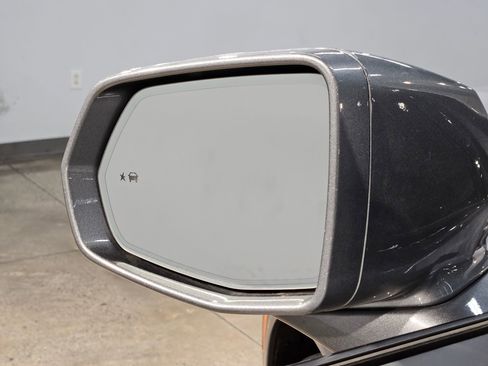 Used 2020 Cadillac XT6 Sport w/ Platinum Package image 23