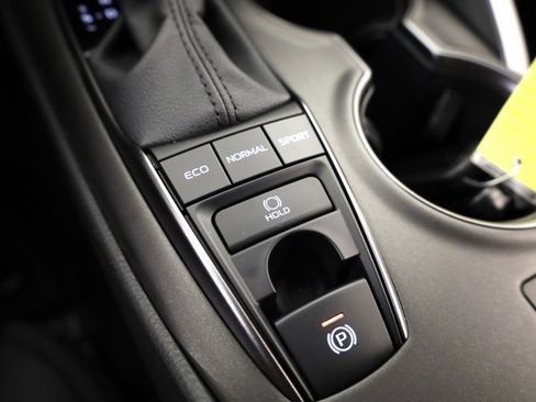 Used 2024 Toyota Camry XSE w/ Blackout Package (TMS) image 21