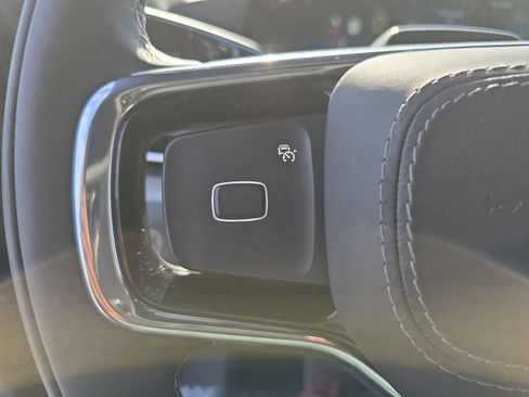 New 2025 Lincoln Navigator Reserve w/ Jet Appearance Package image 16