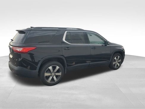 Used 2020 Chevrolet Traverse LT w/ LT Premium Package image 6