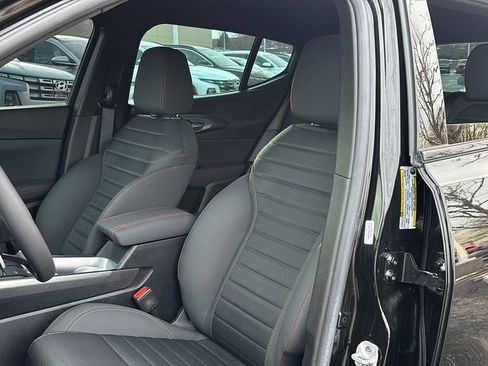 Used 2024 Dodge Hornet R/T w/ R/T Blacktop Package image 10