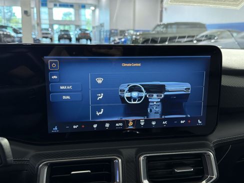 Used 2025 Ford Mustang GT Premium RWD image 23