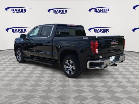 Used 2021 GMC Sierra 1500 SLE w/ X31 Off-Road Package AWD/4WD image 7