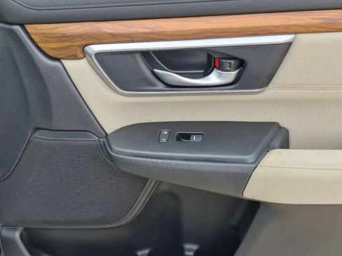 Used 2021 Honda CR-V EX image 16