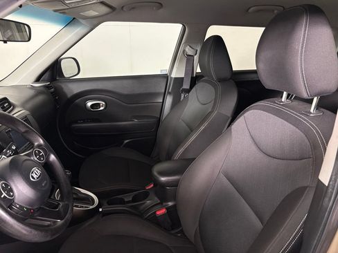 Used 2016 Kia Soul FWD image 17