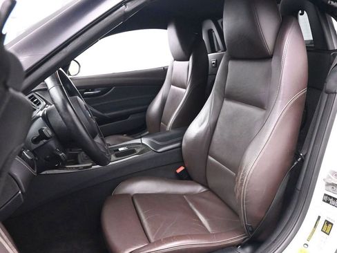 Used 2012 BMW Z4 sDrive28i image 16