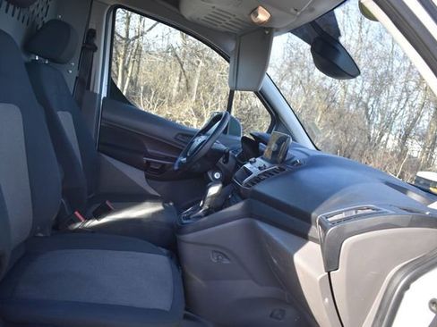 Used 2020 Ford Transit Connect XL image 12