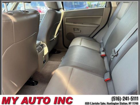 Used 2008 Jeep Grand Cherokee Laredo image 34