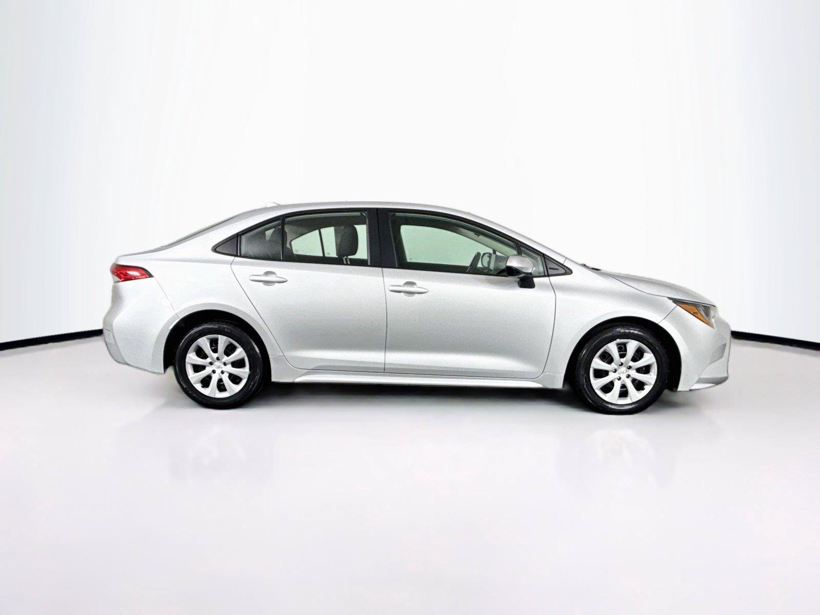 Certified 2024 Toyota Corolla LE FWD image 10