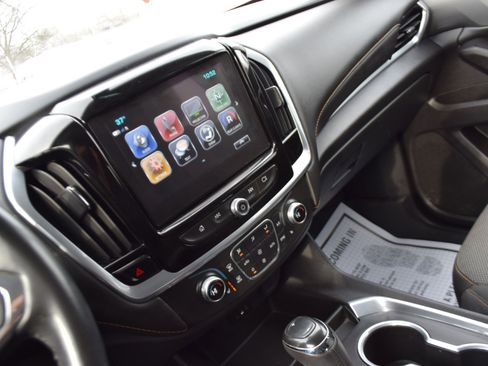 Used 2019 Chevrolet Traverse LT w/ LPO, Floor Liner Package image 19