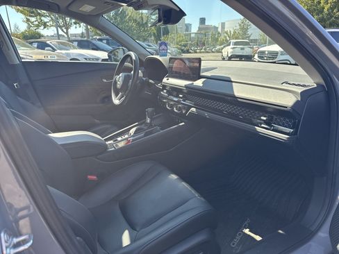 Used 2024 Honda Accord Touring image 13