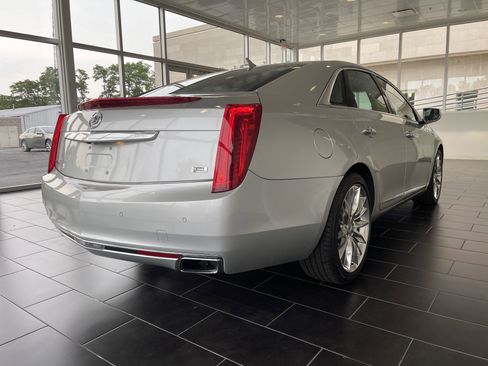 Used 2013 Cadillac XTS Platinum image 5